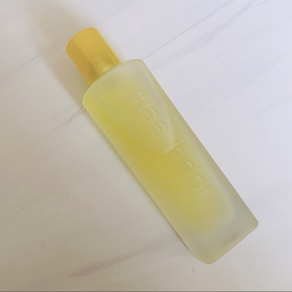 Avon Ice Sheers Luscious Fragrance- 2010 Collection- 50ml- 1.7 fl oz - Picture 7 of 8